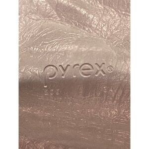 Pyrex Purple Amethyst Pie Plate Baking Dish  9" #209